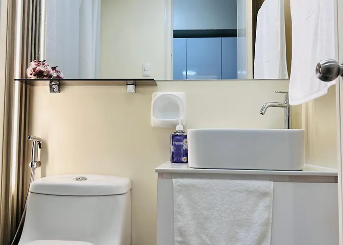 Paranaque Aparthotel Manila