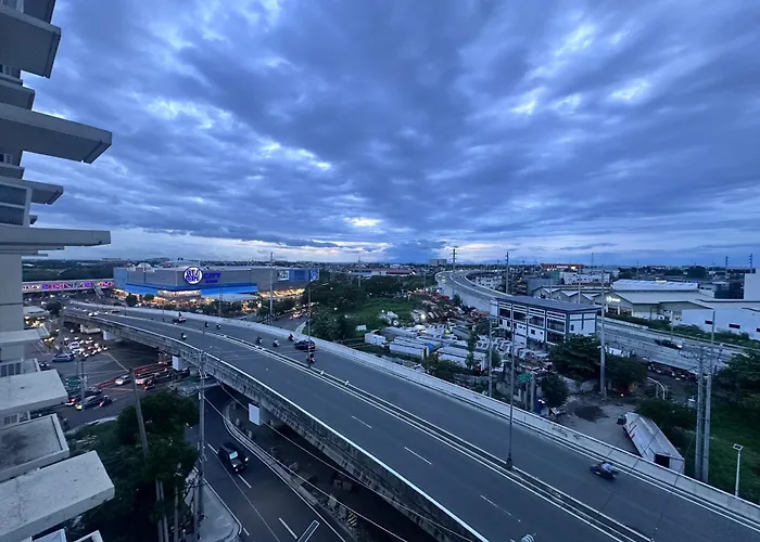 Paranaque Aparthotel